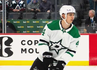 Результативная игра Владислава Колячонка помогла «Далласу» уничтожить «Эдмонтон»