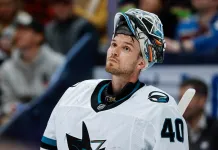 Вратарь НХЛ Георгиев перешёл в московский «Спартак»