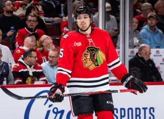 Гол Артёма Левшунова помог «Чикаго» заработать один балл в игре с «Миннесотой»