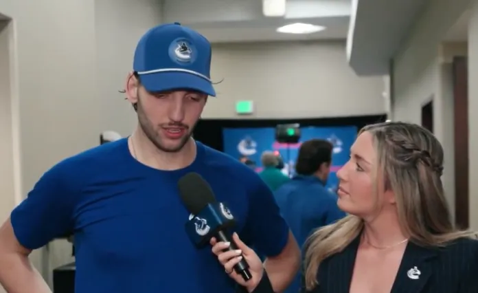 Никита Толопило оценил свою победную игру против «Анахайма»