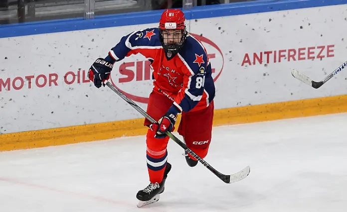 ХК «Сочи» подписал контракт с 18-летним белорусским форвардом