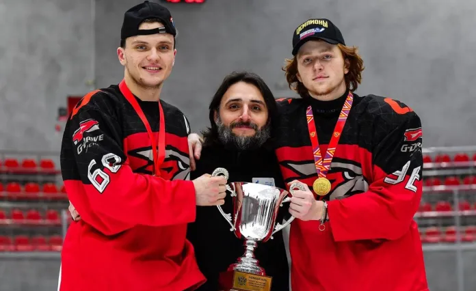 18-летний белорусский защитник сменил клуб в МХЛ