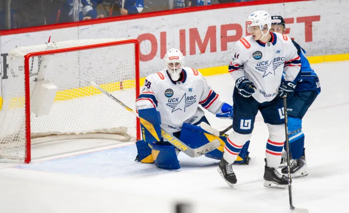 ВХЛ. Надежная игра Устименко помогла ЦСК ВВС разгромить «Динамо-Алтай». Итоги 28 ноября