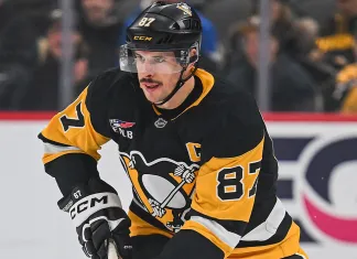 Сидни Кросби вышел на чистое 15-е место в списке лучших снайперов НХЛ и приблизился к рекорду Горди Хоу