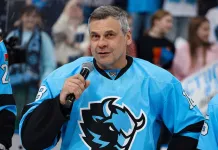 Дмитрий Квартальнов возглавил рейтинг тренеров КХЛ