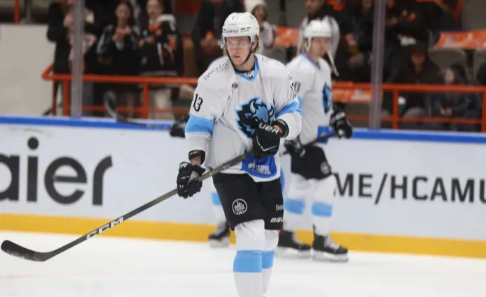 Вадим Мороз провёл 200-й матч в КХЛ