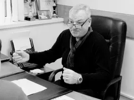 Скончался заслуженный тренер Беларуси по хоккею Анатолий Беляев