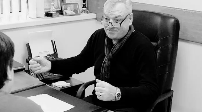 Скончался заслуженный тренер Беларуси по хоккею Анатолий Беляев