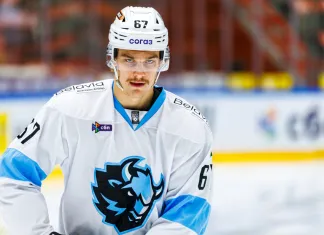 Два форварда минского «Динамо» попали в число лучших молодых игроков КХЛ в ноябре