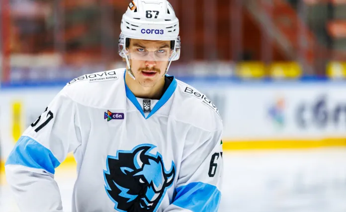 Два форварда минского «Динамо» попали в число лучших молодых игроков КХЛ в ноябре