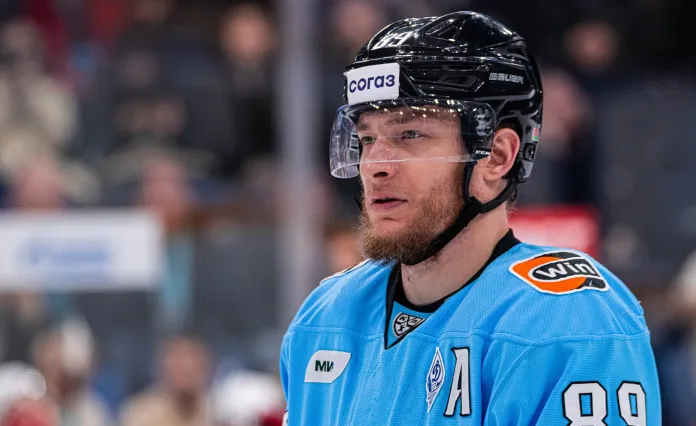 Белорусский хоккеист Ковалевич дисквалифицирован на 5 лет, Коробов стал игроком «Металлурга», «Неман» победил в белорусском классико — всё за вчера