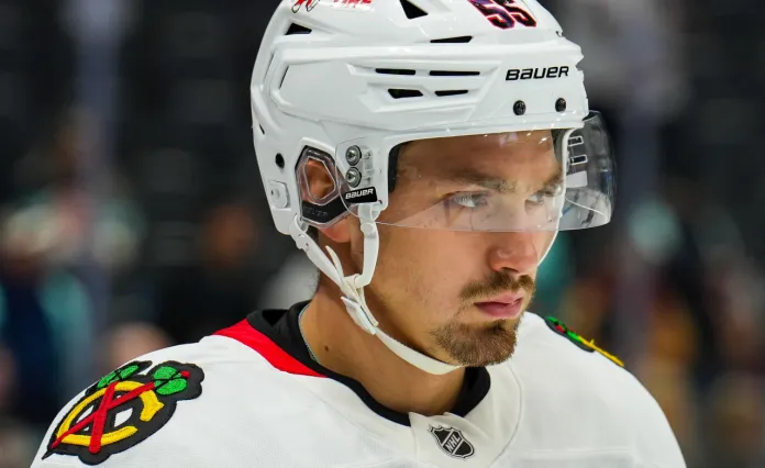 «Чикаго» разгромно уступил «Лос-Анджелесу», Левшунов сыграл в первой паре и получил «−2»