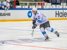 «Динамо-Шинник» в упорном поединке одолел «Стальных лис» благодаря дублю Хобяна