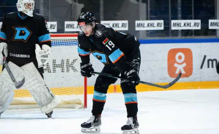 Силовой прием Дмитрия Неверы попал в подборку лучших моментов недели МХЛ