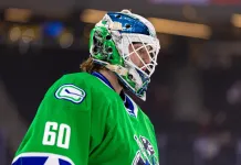 «Ванкувер» отправил белорусского вратаря Никиту Толопило в АХЛ