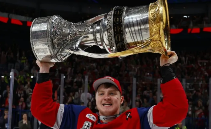 «Для меня это вдвойне интересно». Егор Сурин – об играх против сборных Беларуси и Казахстана