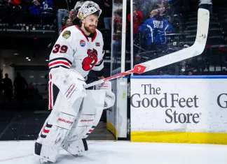 Вратарь Броссуа забил за «Рокфорд» в матче АХЛ и стал первой звездой встречи