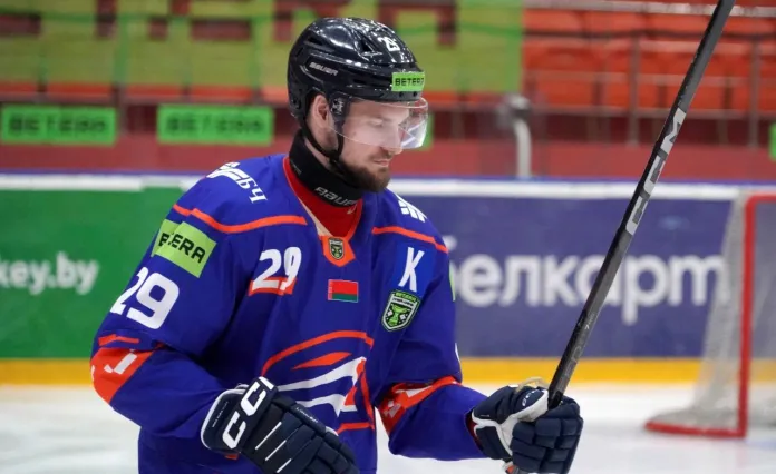 Капитан оршанского «Локомотива» Глеб Былина завершил игровую карьеру
