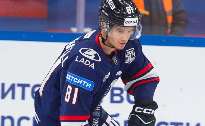 «Лада» обменяла лучшего защитника-бомбардира в ЦСКА на двух хоккеистов