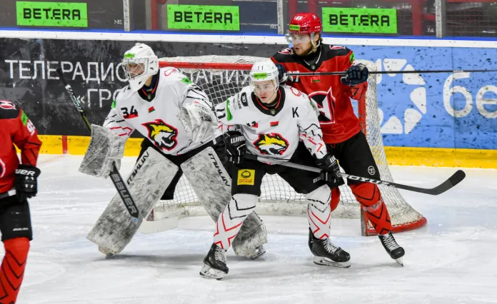 «Гомель» одолел «Неман», дубль оформил Евгений Сапельников