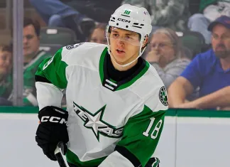 Защитник сборной Беларуси Колячонок перешел в «Бостон» через драфт отказов