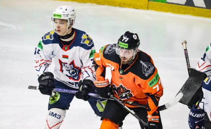 «Шахтер» почти отыгрался с 0:3, но все равно уступил «Металлургу»