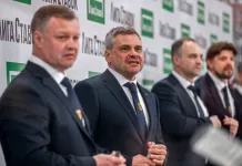 Дмитрий Квартальнов посоветовал Виталию Пинчуку уехать в НХЛ