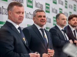 Дмитрий Квартальнов посоветовал Виталию Пинчуку уехать в НХЛ