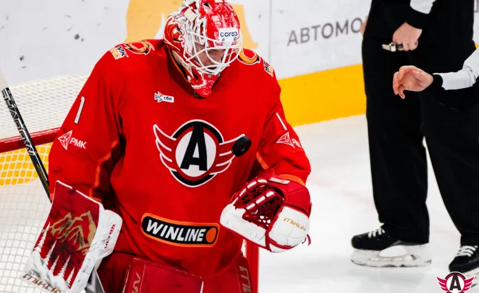 Владимир Галкин — об отменённой шайбе Сэма Энаса: Вспомнил, что в том моменте у меня свело ногу