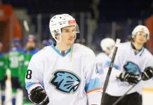 «Динамо-Шинник» отыграл два гола у «Локо», однако проиграл лидеру МХЛ по буллитам