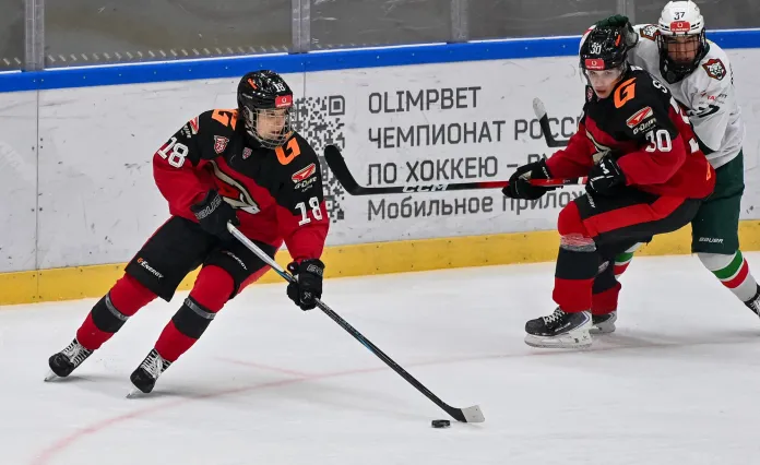 МХЛ. Жук с передачей, Ламан с пятью бросками — статистика белорусских хоккеистов 21 декабря