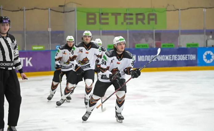 «Локомотив» отыгрался с 0:3, но все равно уступил солигорскому «Шахтеру»