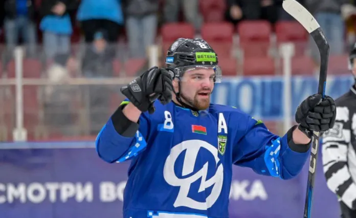 «Как будто груз с плеч упал». Савелий Ольшанский – о своей первой шайбе в сезоне и победе над «Брестом»