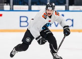 Сэм Энас – об игре с московским «Динамо» и тысячном матче Дмитрия Квартальнова