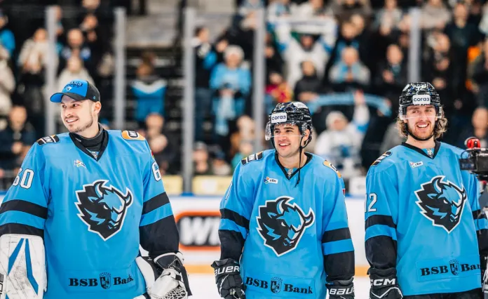 Михаил Скрыль: Минское «Динамо» — короли. Две игры по семь шайб