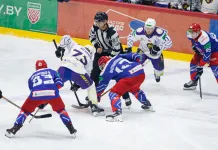 «Славутич» дома отгрузил шесть шайб «Могилёву»