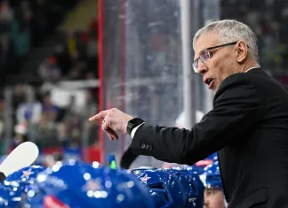 Игорь Ларионов — о победе над минским «Динамо», поддержке трибун «Минск-Арены» и тысячном матче Квартальнова