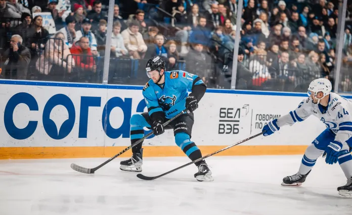 «Он живёт хоккеем»: Сергей Кузнецов — о стиле работы Квартальнова и желании команды подарить тренеру победу