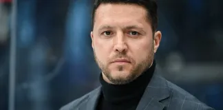 Артем Каркоцкий поздравил Дмитрия Квартальнова с 1000-м матчем в КХЛ