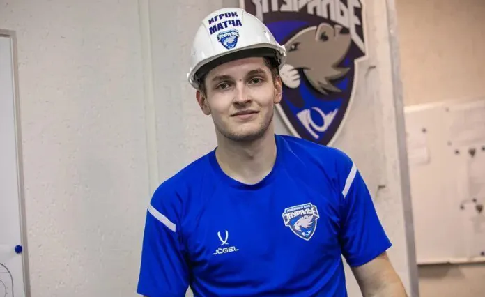 Российский вратарь с опытом игры в КХЛ может перейти в «Шахтёр»