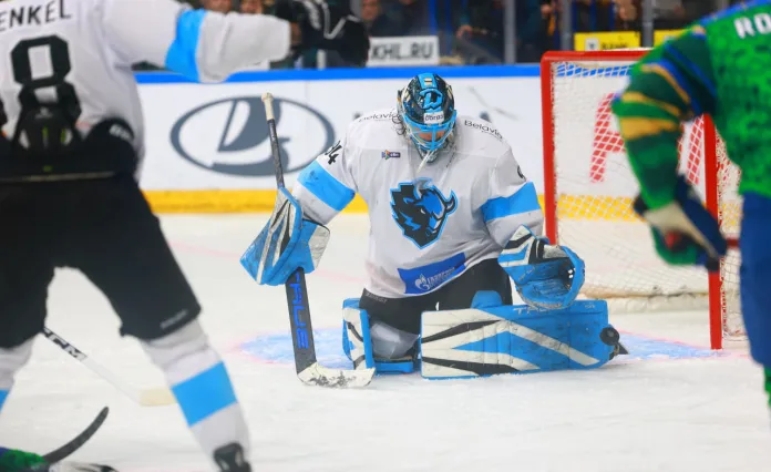 Руслан Васильев: Судейство в Уфе — безобразие, но Демченко сыграл в обоих голевых эпизодах не лучшим образом