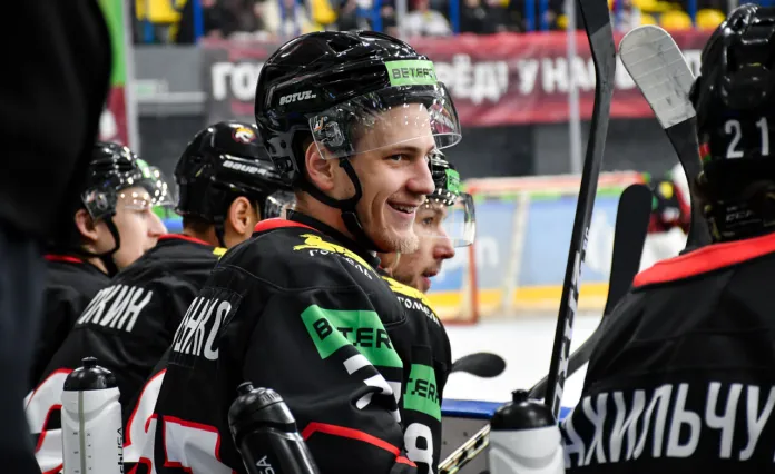 Болельщики «Гомеля» выбрали лучшего хоккеиста декабря