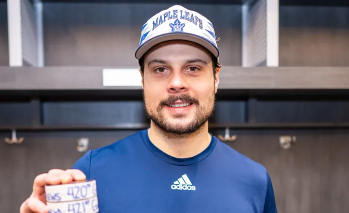 Остон Мэттьюс стал лучшим снайпером в истории «Торонто Мэйпл Лифс»