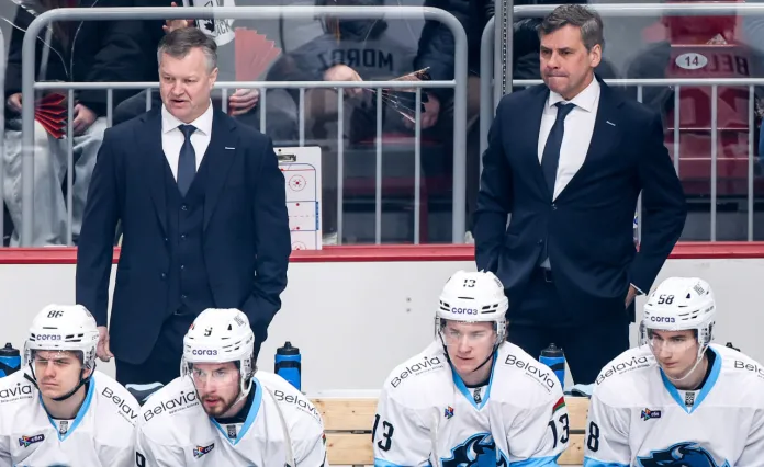 Дмитрий Квартальнов — о поражении от «Трактора», голе в раздевалку и выборе вратаря