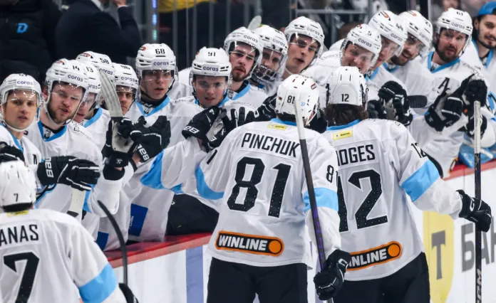 КХЛ назвала трёх звёзд матча «Трактор» — «Динамо-Минск»