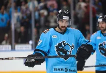 Видео: Джош Брук подрался с Кириллом Долженковым в матче против ЦСКА