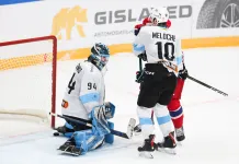 Вратарь минского «Динамо» получил удаление за оскорбление судей