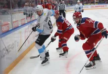 Судьи отменили рекордный 1000-й балл Вадима Шипачева в КХЛ