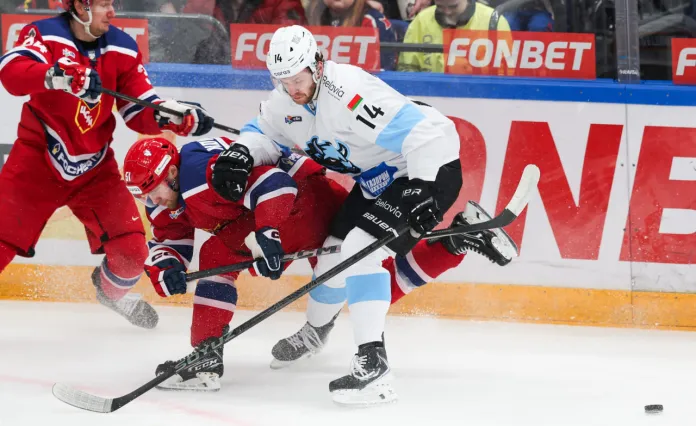 «Нельзя превращать встречу статусных соперников в судейское шоу». Радмир Сахибгареев раскритиковал арбитров в матче минского «Динамо» и ЦСКА