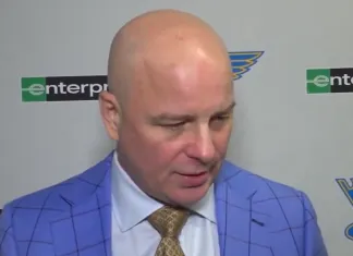 Тренер «Сент-Луиса» хотел выпустить запасного вратаря, но не нашел его. Стала известна причина